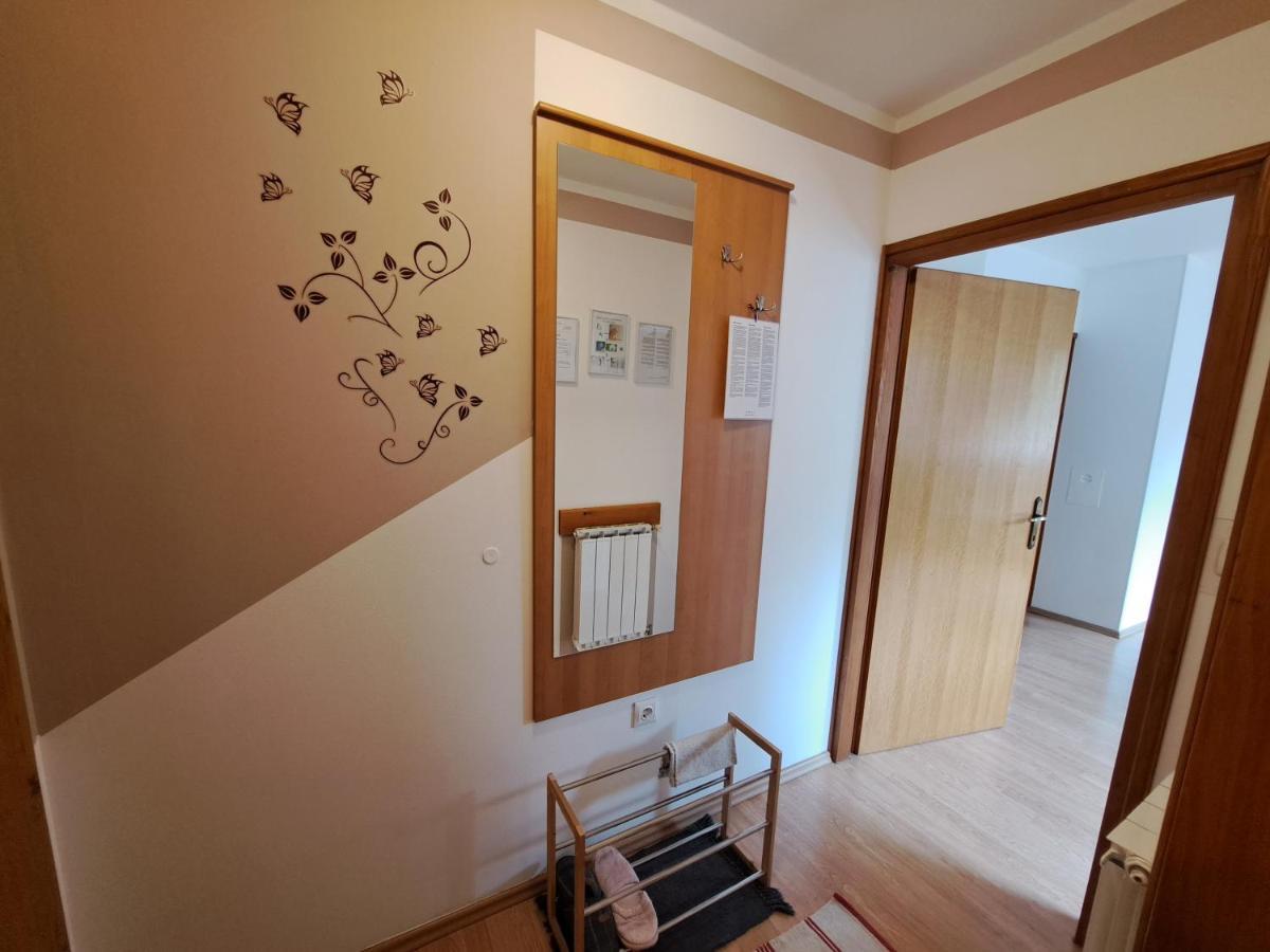 Apartment Erika Fuzine Ngoại thất bức ảnh