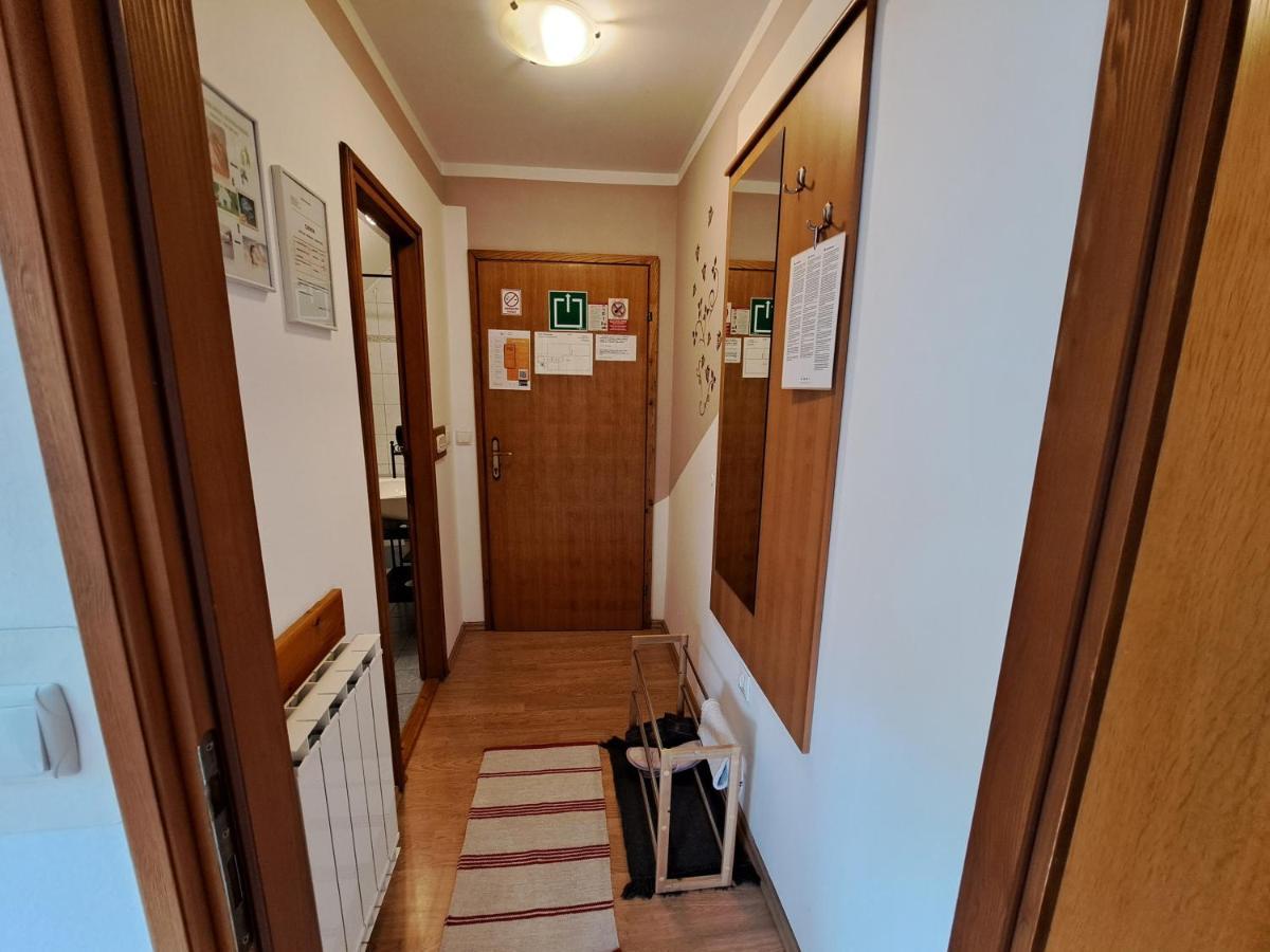 Apartment Erika Fuzine Ngoại thất bức ảnh